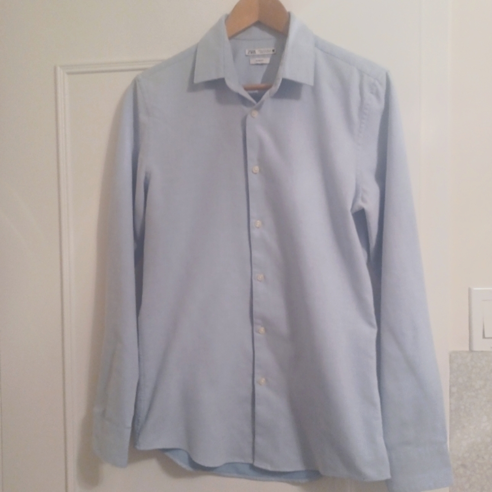 Zara men slim fit blue shirt (Small)